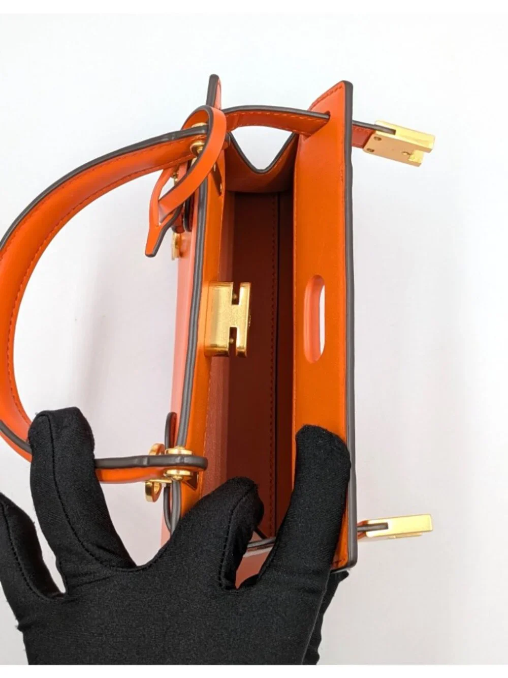 Tory Burch tory burch